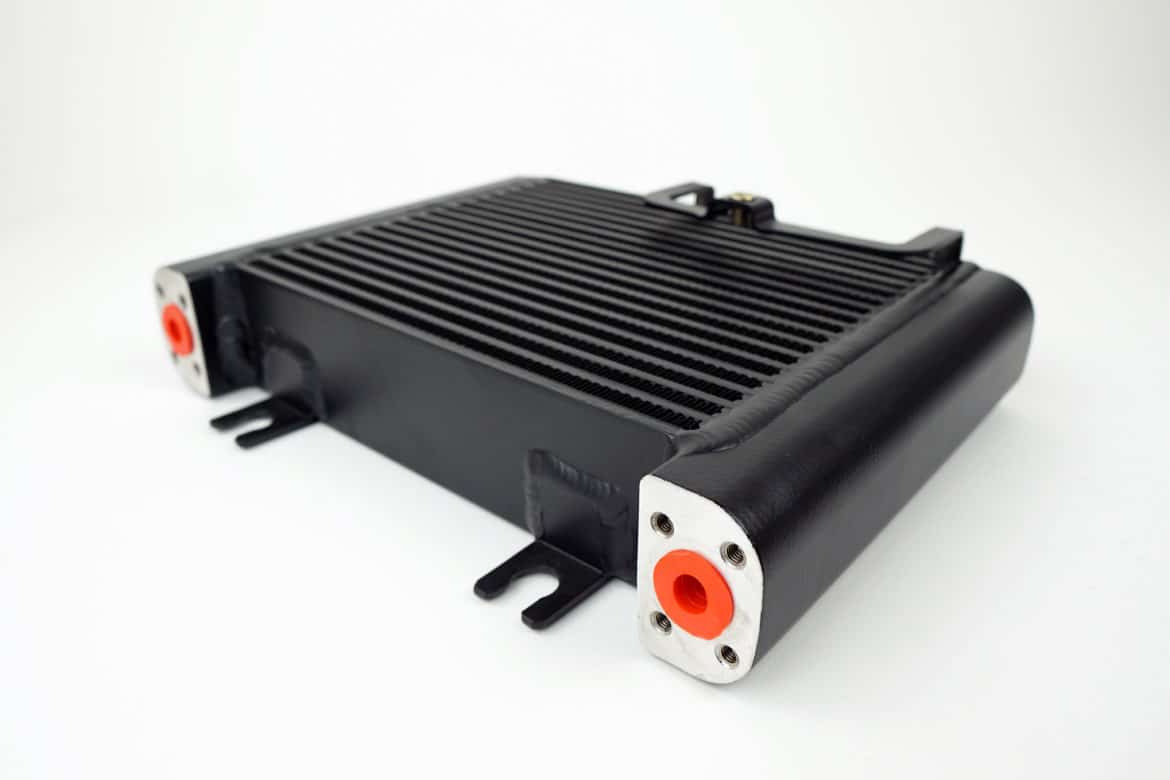 CSF Race 08+ Nissan GT-R (R35) Engine Oil Cooler