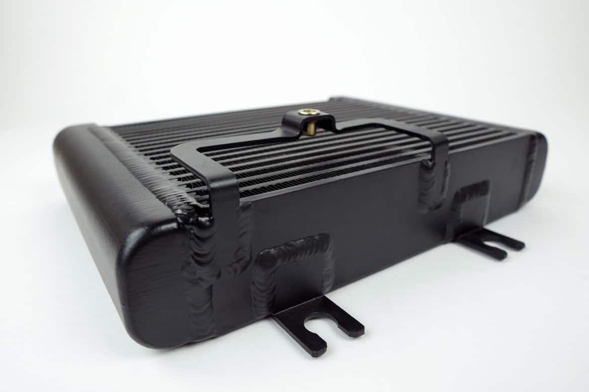 CSF Race 08+ Nissan GT-R (R35) Engine Oil Cooler