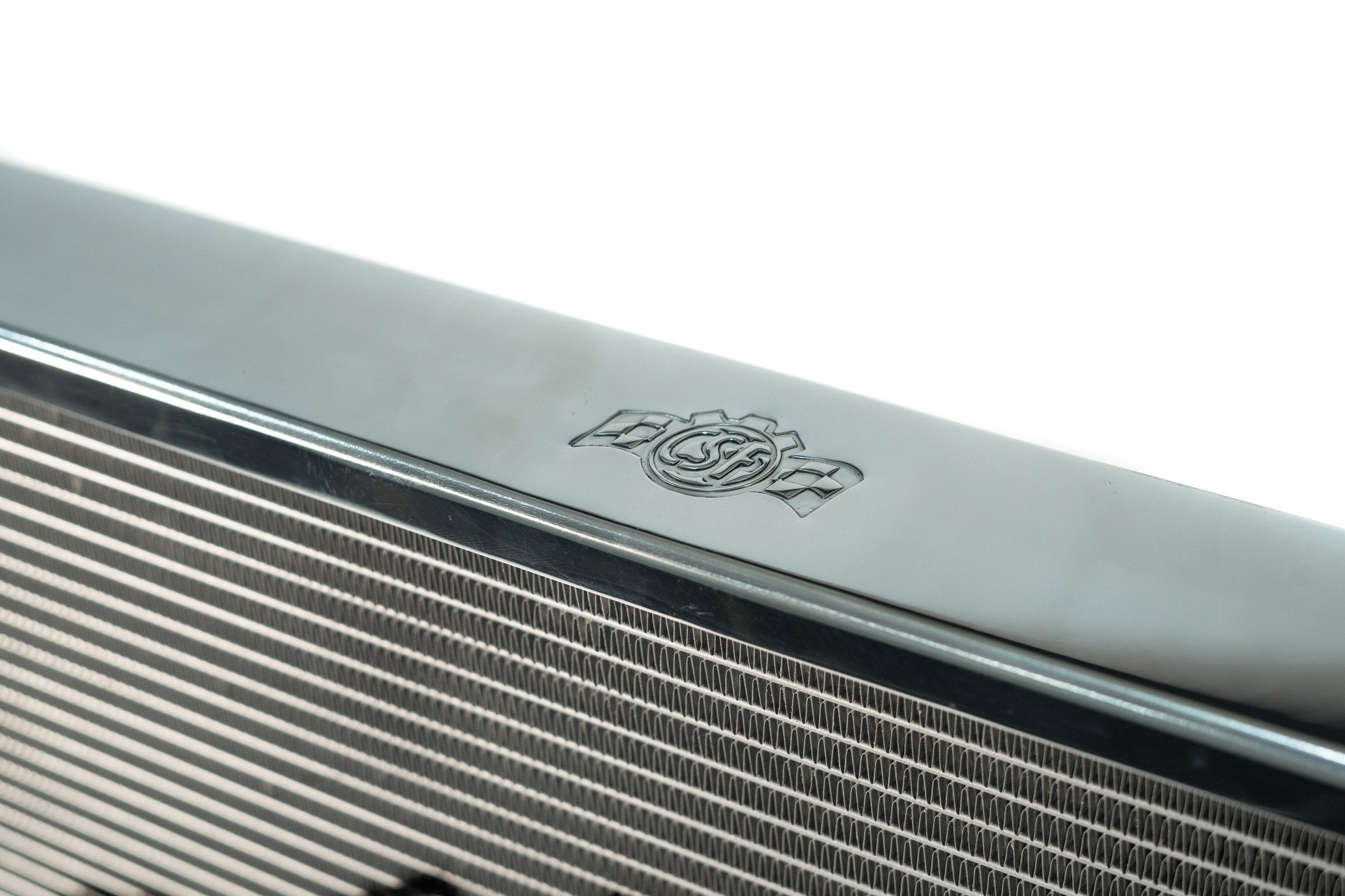 CSF Race BMW F8X M3-M4 - Front Mount Heat Exchanger with rock guard