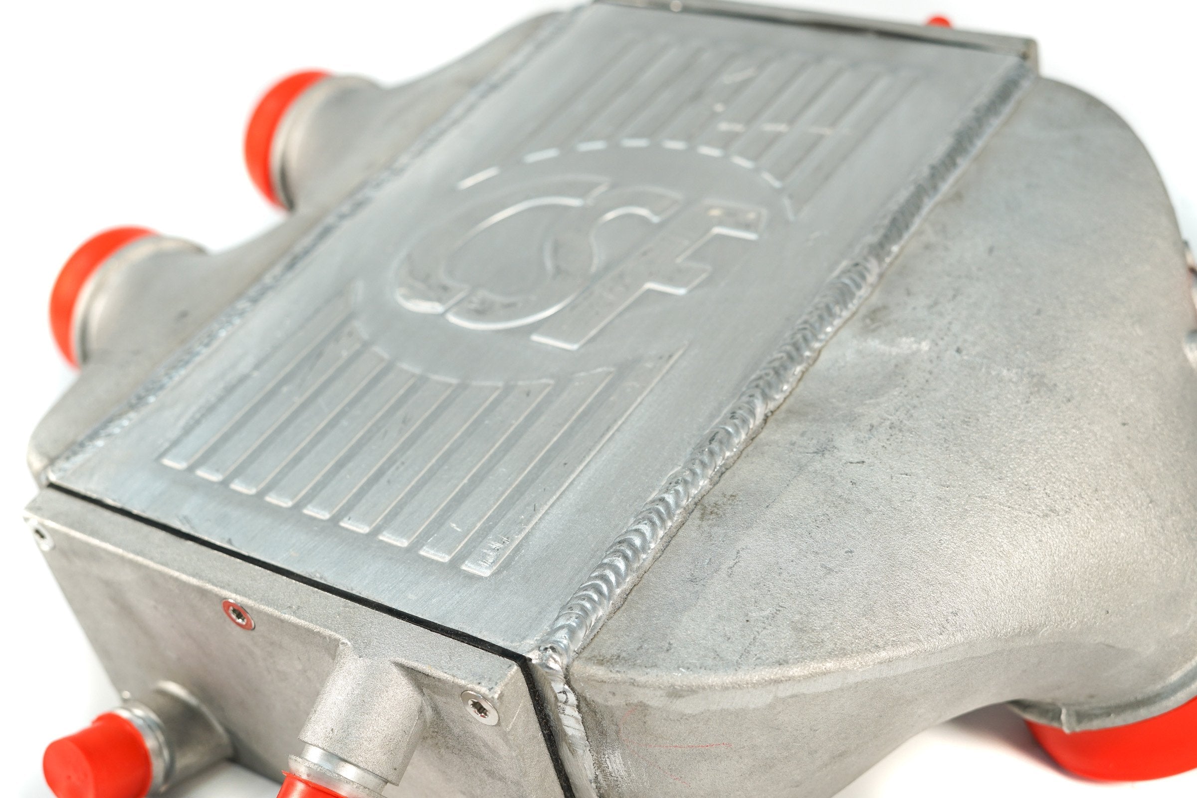CSF Race F8X M4 - Top Mount Charge-Air-Cooler in Raw finish
