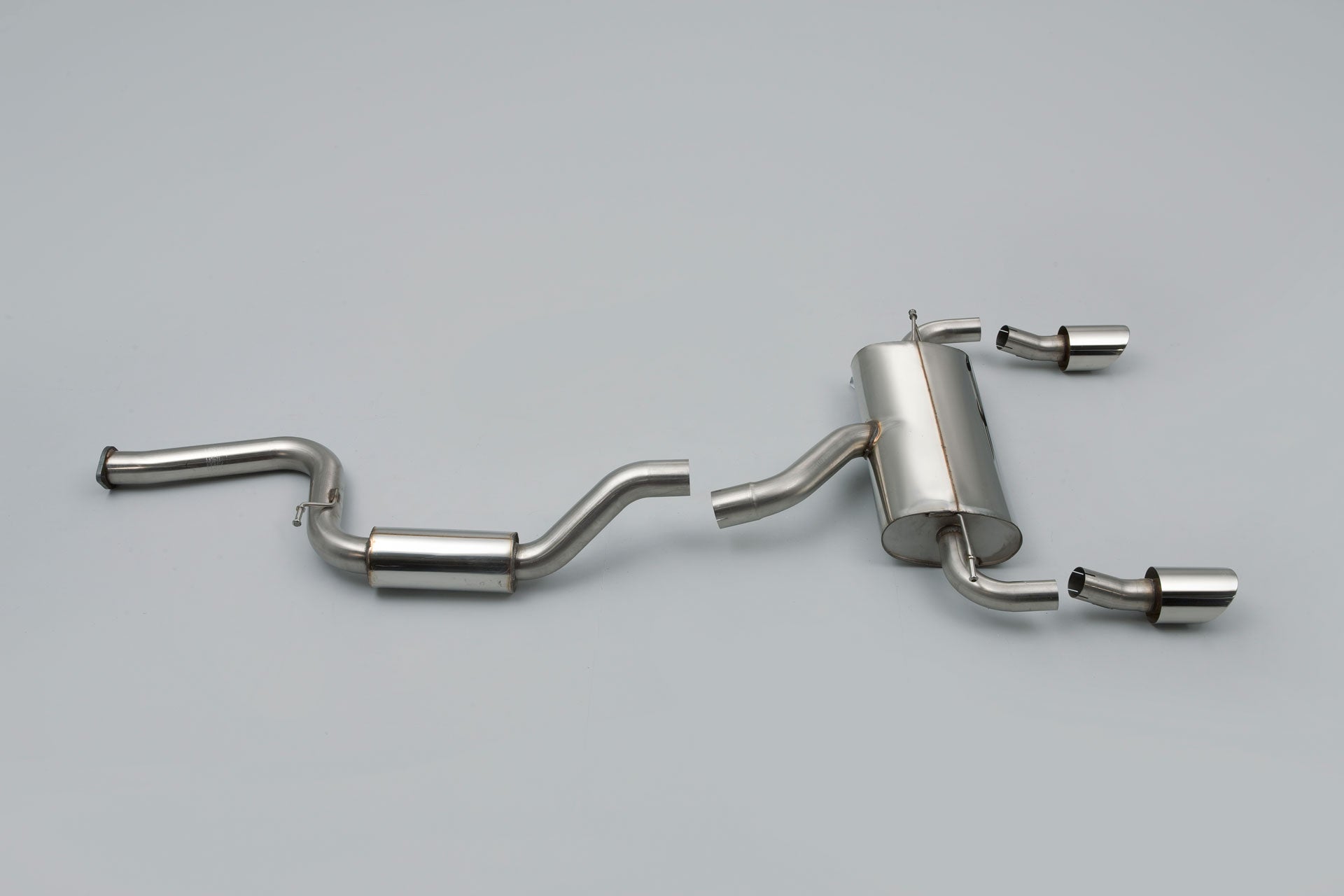 Milltek Cat-back Exhaust - Ford Focus MK2 RS 2.5T 305PS 2009-2010