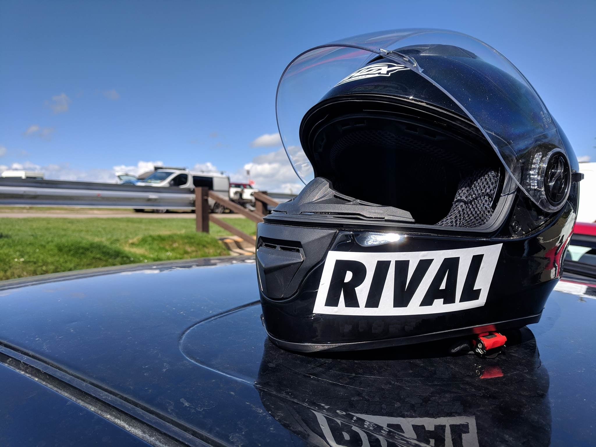 Rival Performance Small Logo Sticker (150mmx70mm)